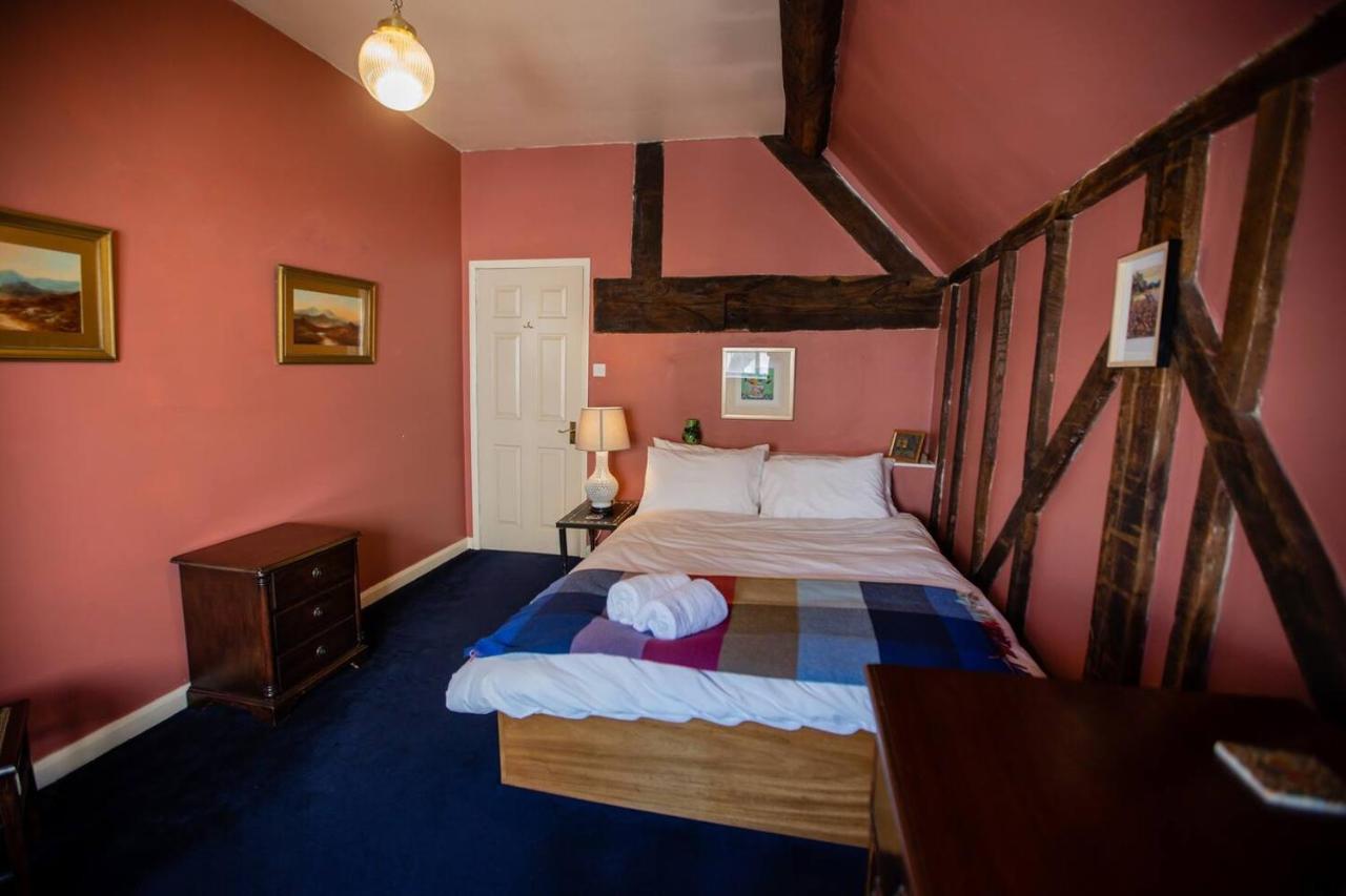 Pass The Keys Magical Period House In The Heart Of Ludlow Εξωτερικό φωτογραφία