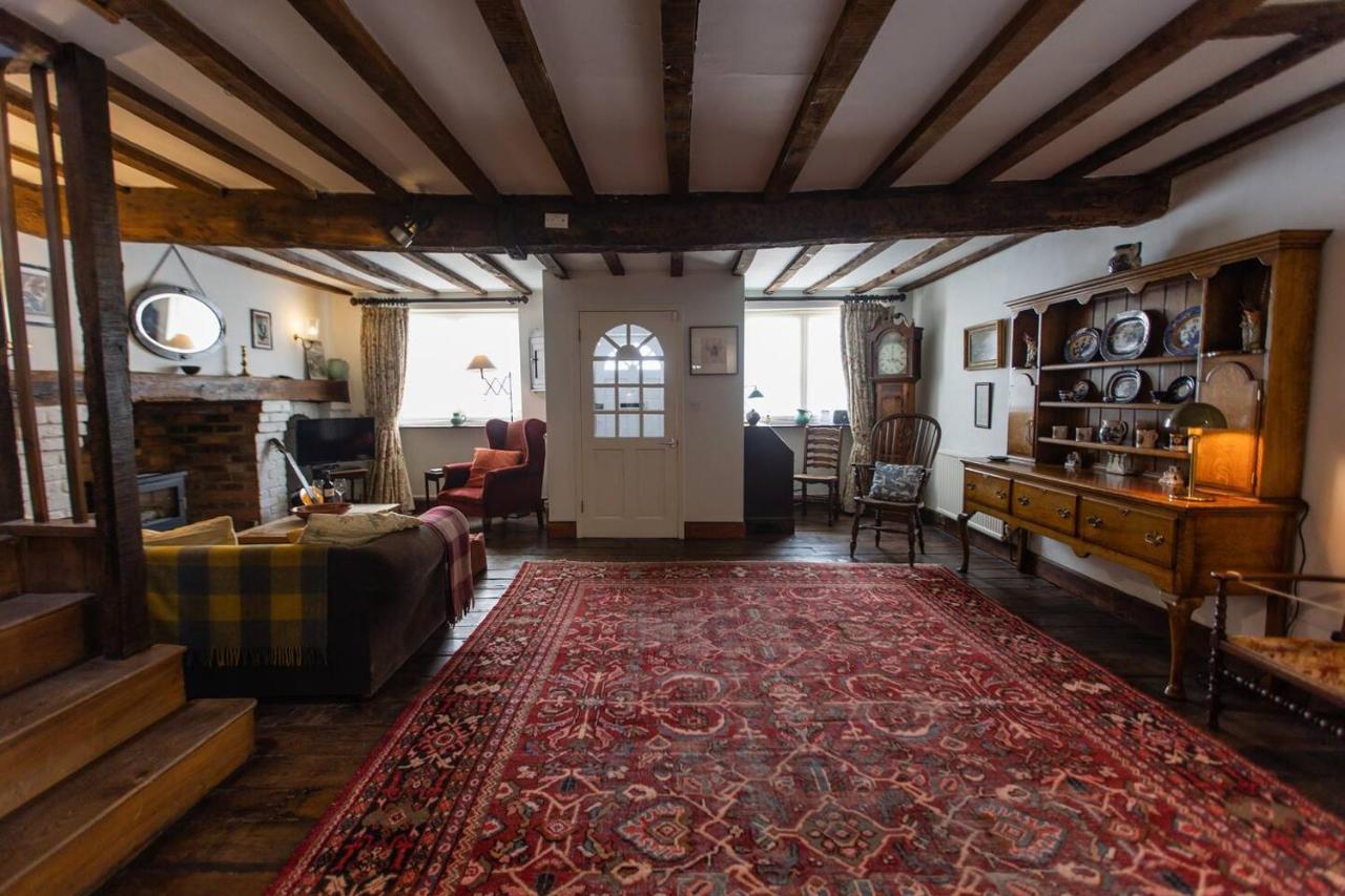 Pass The Keys Magical Period House In The Heart Of Ludlow Εξωτερικό φωτογραφία